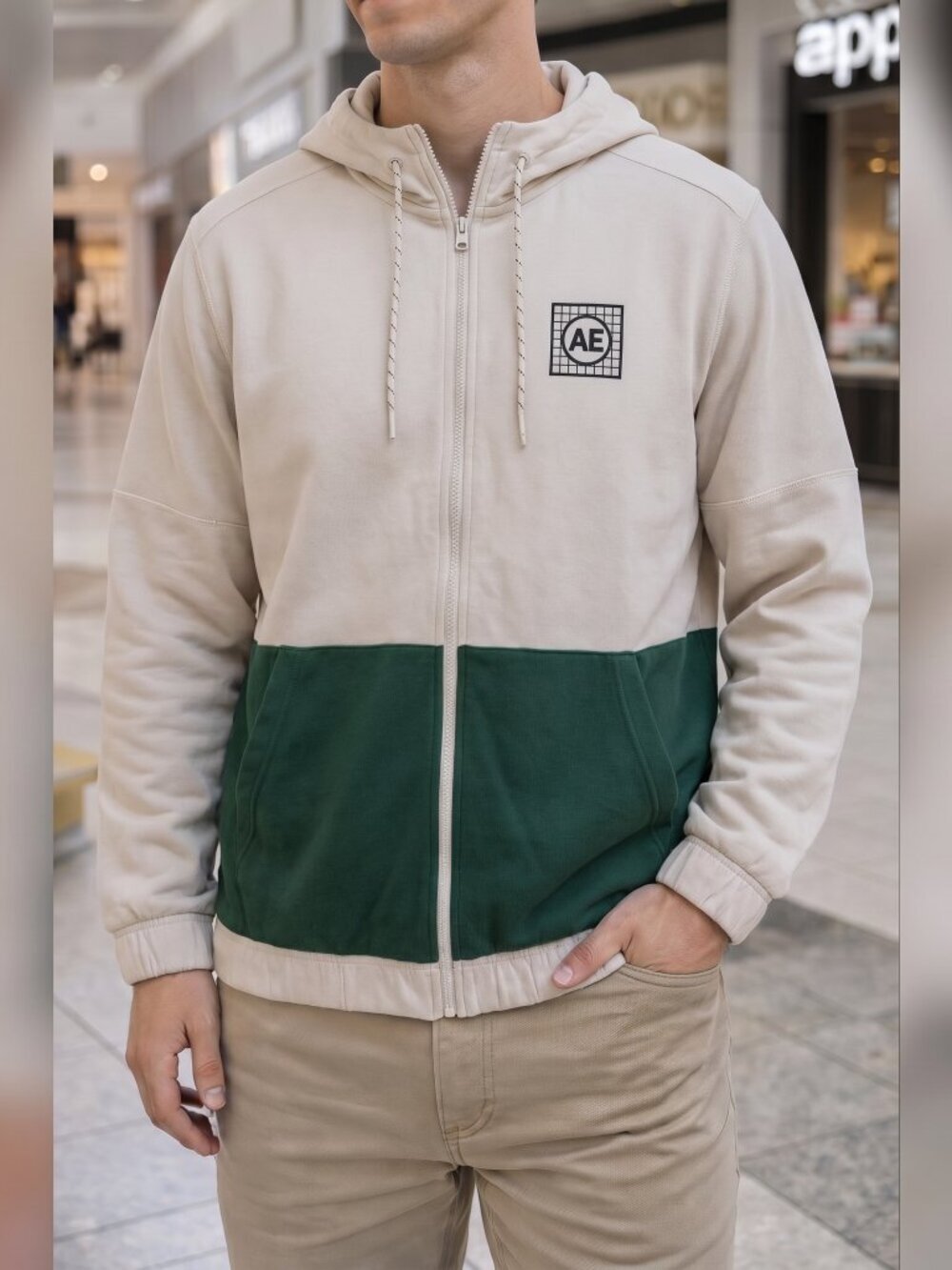 American Eagle Outfitters  Zippered Hoodie (XL)